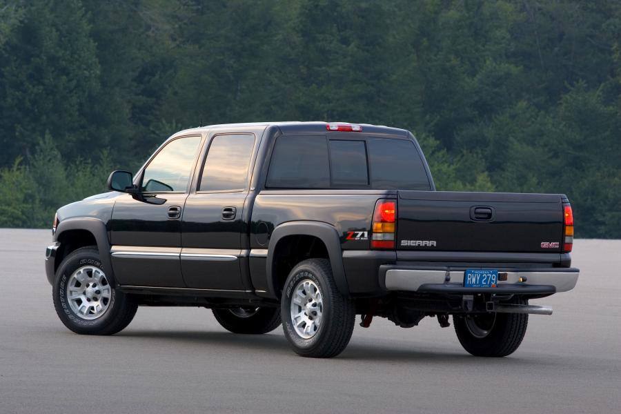  GMC Sierra 2003 года  (фото 10 из 31)